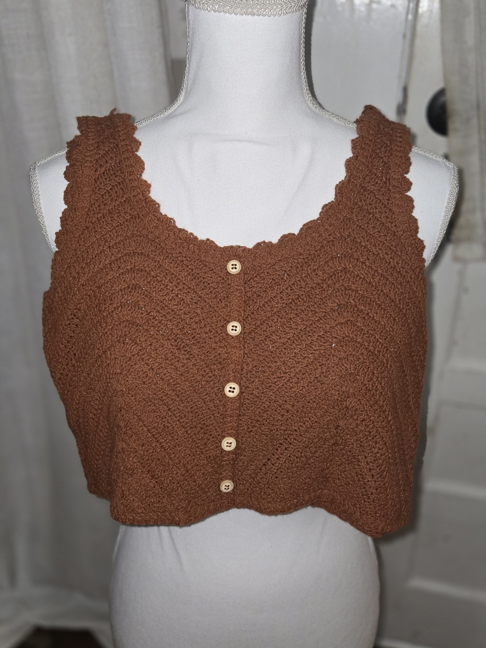La Hearts Brown Crochet Button-Front Crop Top